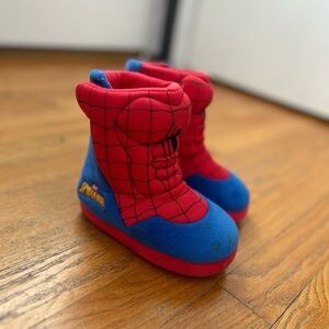 Marvel Spider-Man Kids Slippers - Red and Blue